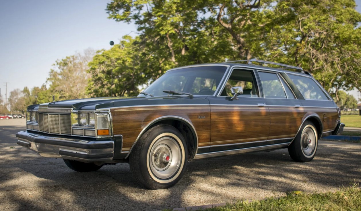 DQ The 1978 Dodge Diplomat Wagon: A Journey into American Automotive ...