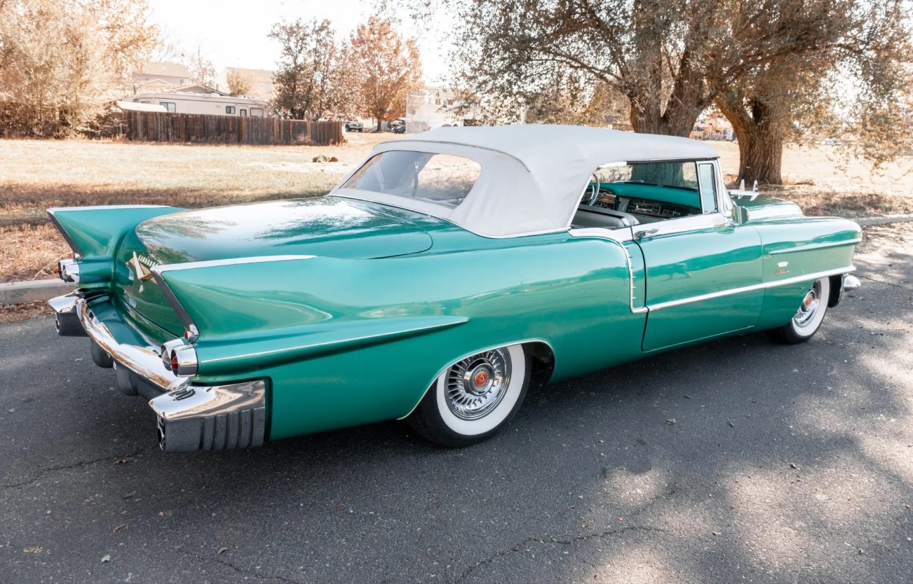 The Iconic Elegance of the 1956 Cadillac Eldorado Biarritz Convertible ...