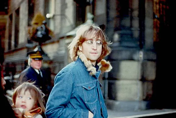 John Lennon - Every Man Has a Woman Who Loves Him