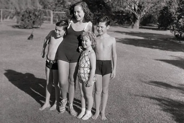 Shirley Temple: A Little Princess in Palm Springs