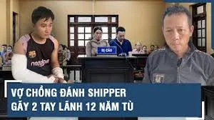 VỢ CHỒNG Đ.Á.N.H SHIPPER G.ÃY 2 T.AY L.ÃNH 12 N.ĂM T.Ù