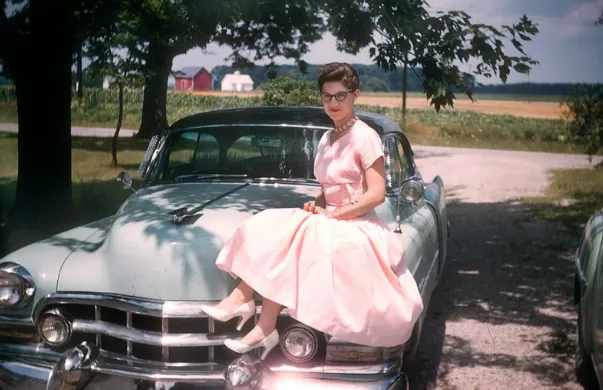 '50s Ladies in Kodachromes: Looking Back to Women Fashion Over 60 Years Ago