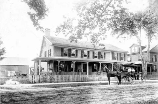 Amazing Photos of the Allis-Bushnell House Interior in the 1920s and ’30s