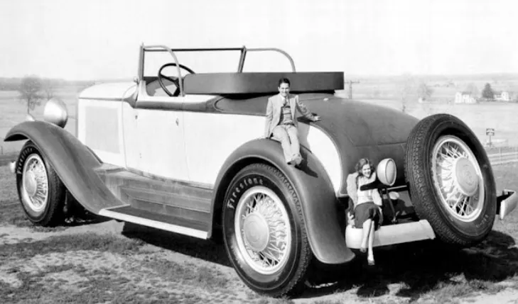 Amazing Vintage Photos of Studebaker’s Giant 1931 President Roadster, the Biggest Car in the World