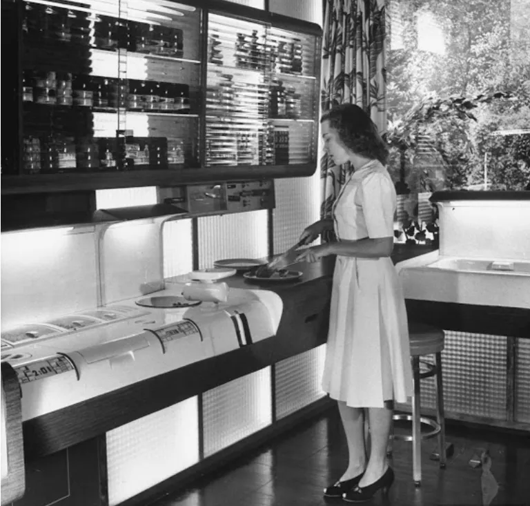 Cooking Smart With Smart Kitchens: Imagining an American Kitchen of Tomorrow in the 1940s