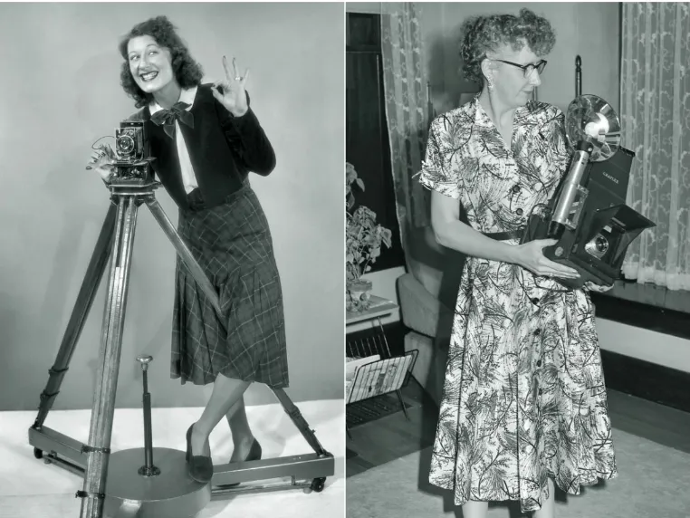 Vintage Photos of Women With Their Cameras in the Past