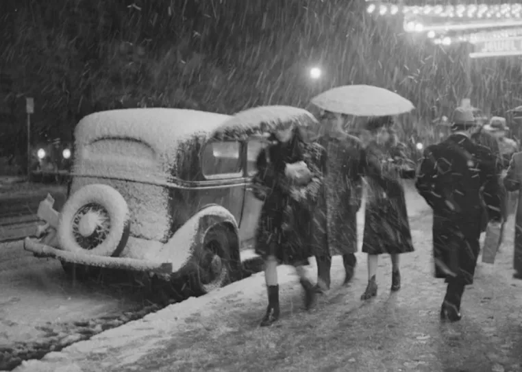 Incredible Photos Show Severe Winter in Boston in the 1920s and ’30s