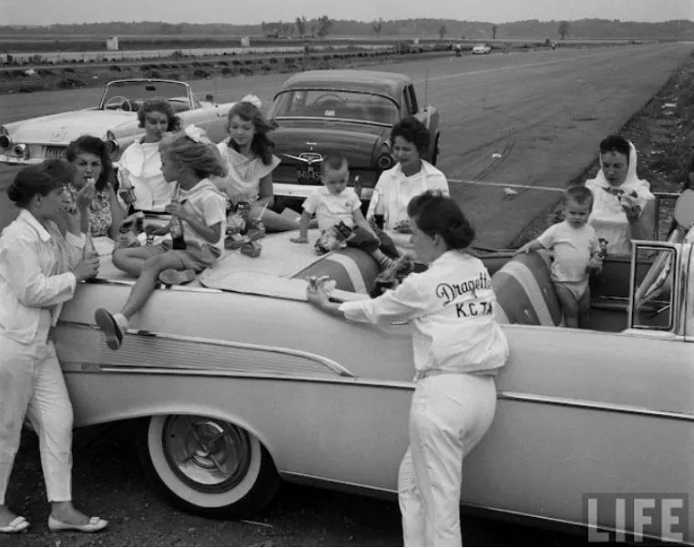 The Dragettes: Pictures of the Kansas City’s All-Girl Hot Rod Club in the 1950s