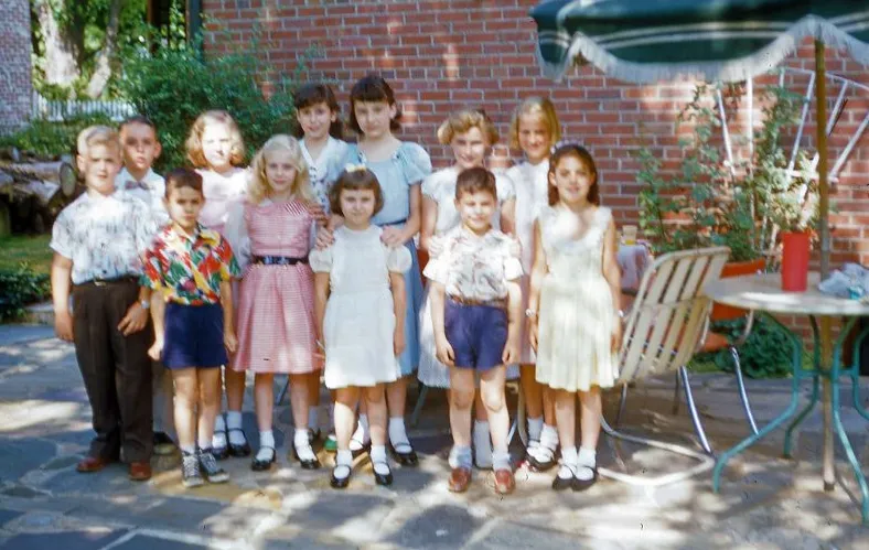 20 Beautiful Kodachrome Slides Show What Children Wore in the 1950s _ Throwback American Life