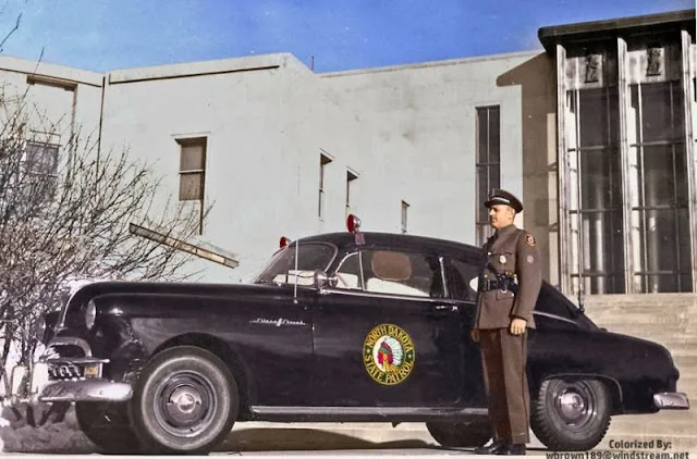 18 Incredible Colorized Photos of American Police Cars From Between the 1920s and 1940s _ Throwback American Life