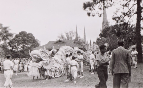 Old photos depict Chinese Lion Dance in Melbourne, Australia _ UK & Au historical