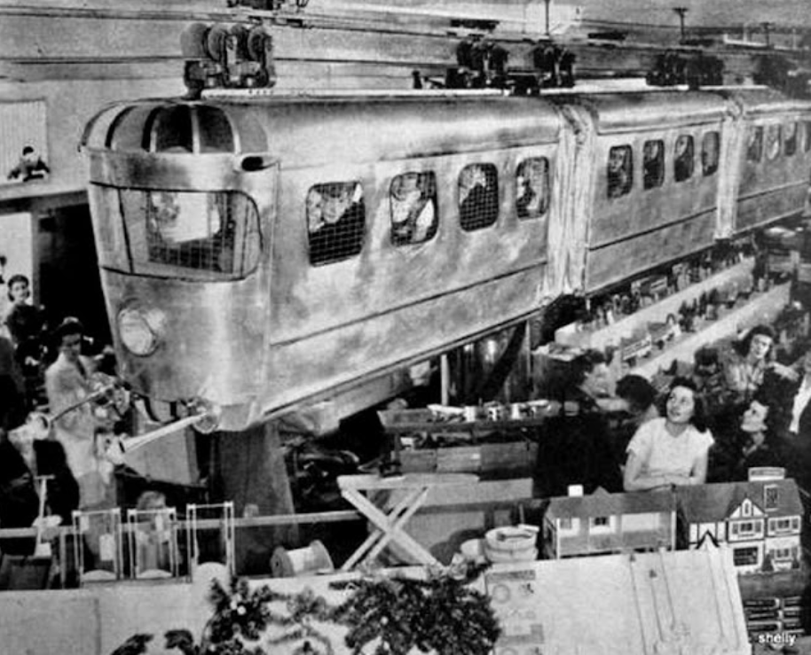 Rocket Express Ride: Vintage Photos of Department Store Monorail for Kids in the U.S From the 1940s and 1950s