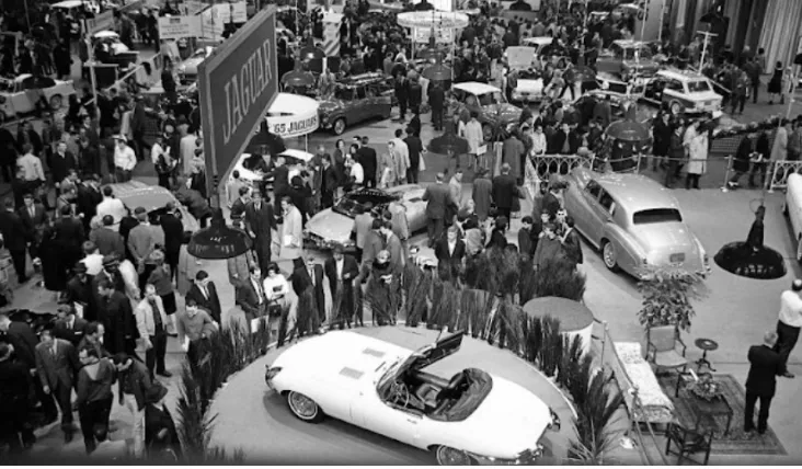 Black and White Photos of the New York Auto Show in 1965