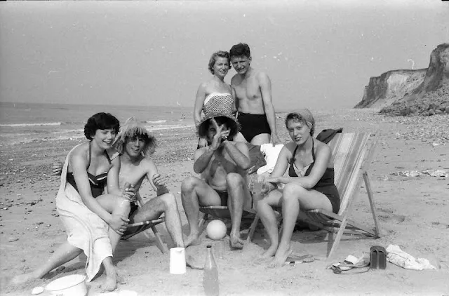 Vintage Snaps of Boys and Girls Having Fun on Norfolk Coast From the 1950s