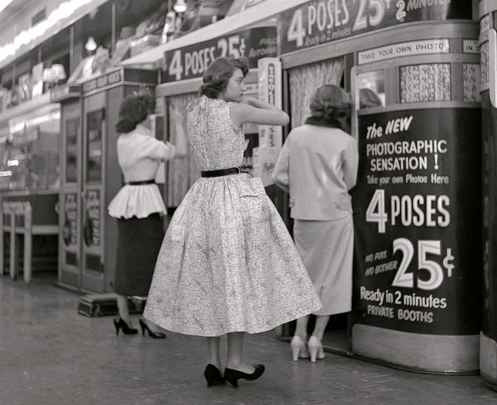 Vintage photos of everyday life in New York, 1950s