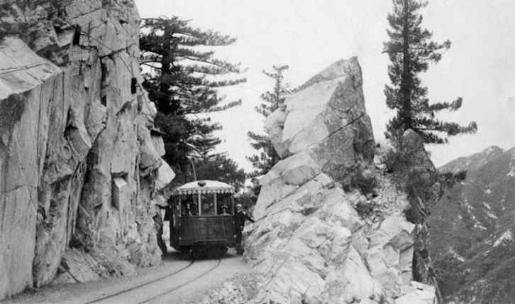 Amazing Photographs of the Mt. Lowe Railway’s Thrilling, Terrifying Circular Bridge From the Turn of the 20th Century