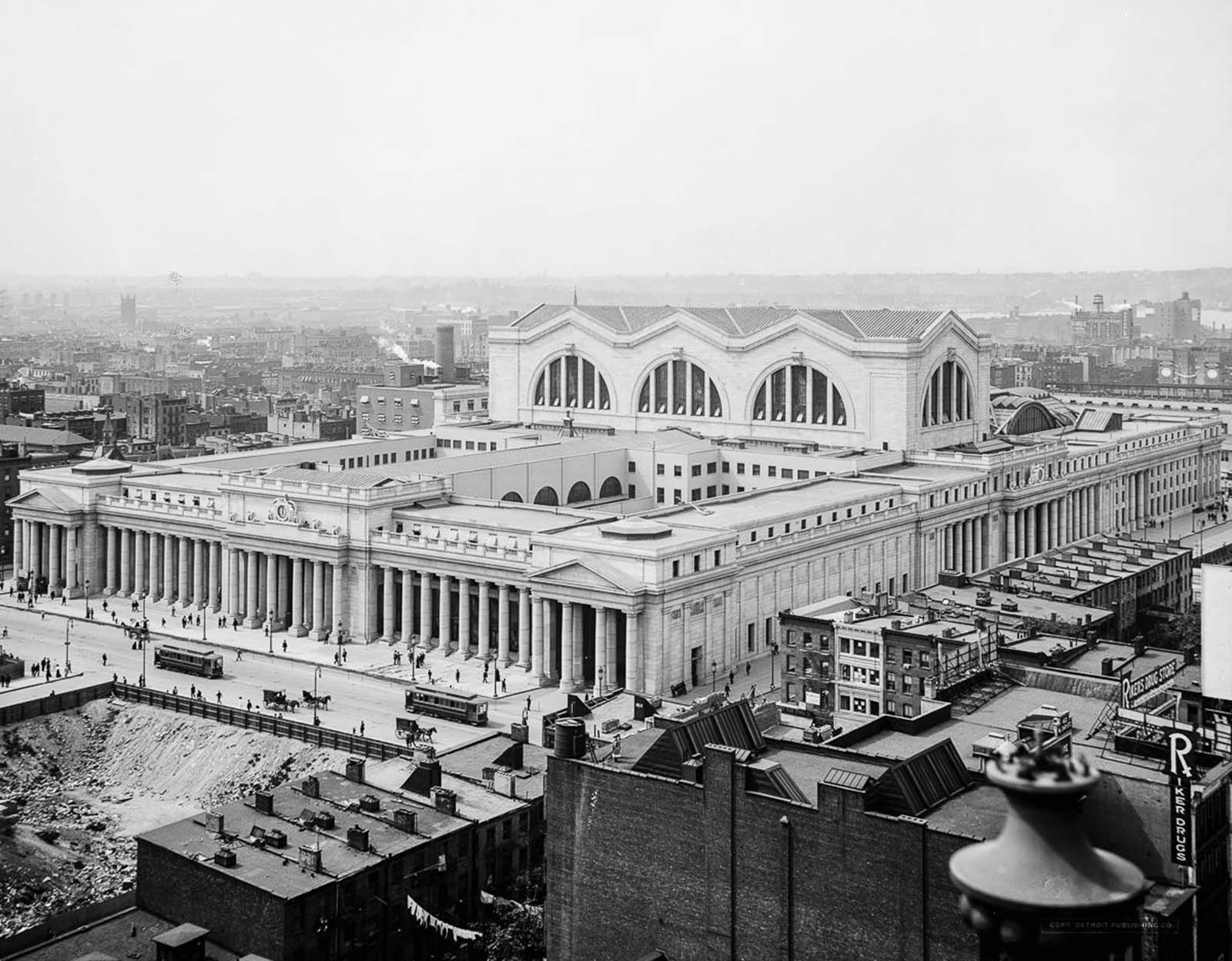 Magnificent pictures of New York's old Penn Station before it was demolished, 1910-1963