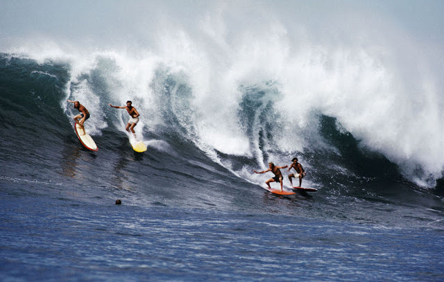 40 Groovy Pictures Capture Beach Scenes in the U.S During the 1960s