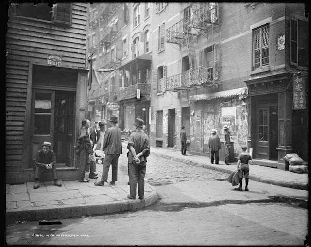 Incredible Photos That Capture Everyday Life of the U.S in the Early 20th Century