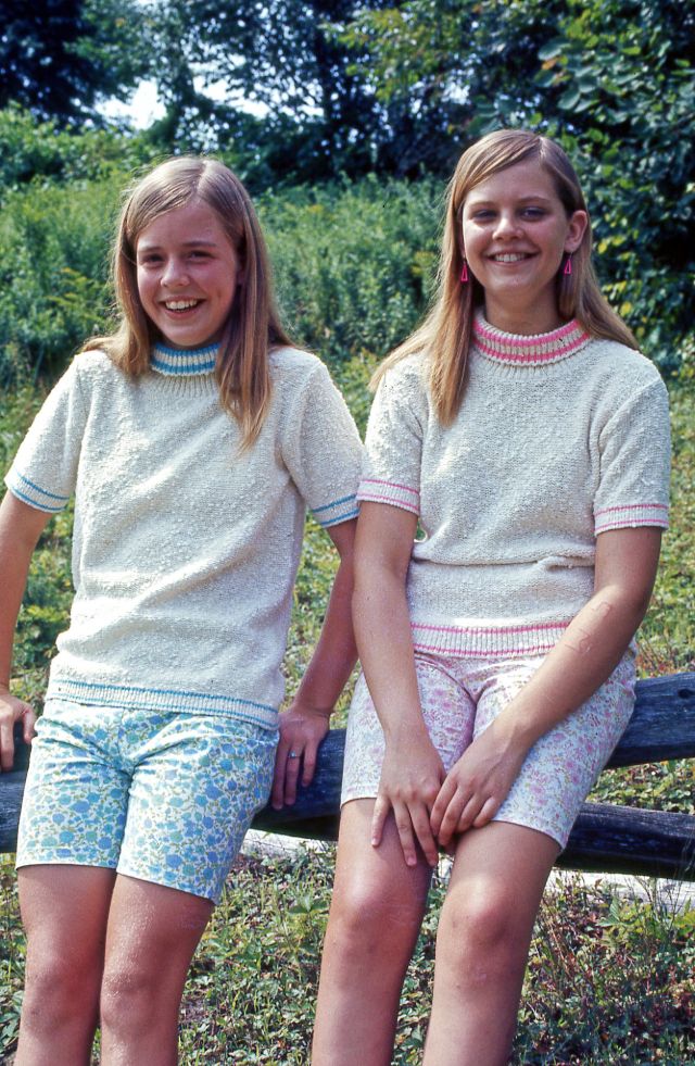 30 Found Photos Show Fashion Styles of Teenage Girls in the 1970s