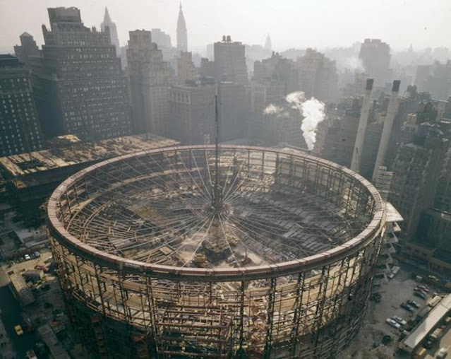 Amazing Vintage Photographs of Madison Square Garden Under Construction From the Mid-1960s