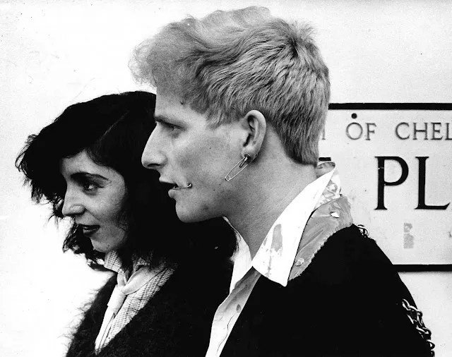 Fascinating Black and White Photographs Captured the 1980s Punk Style in London