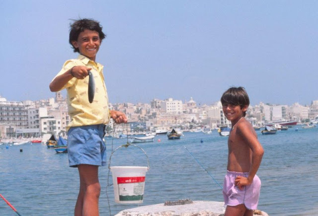 La vita di Malta negli anni '80 attraverso foto affascinanti _ Ricordi d'Italia