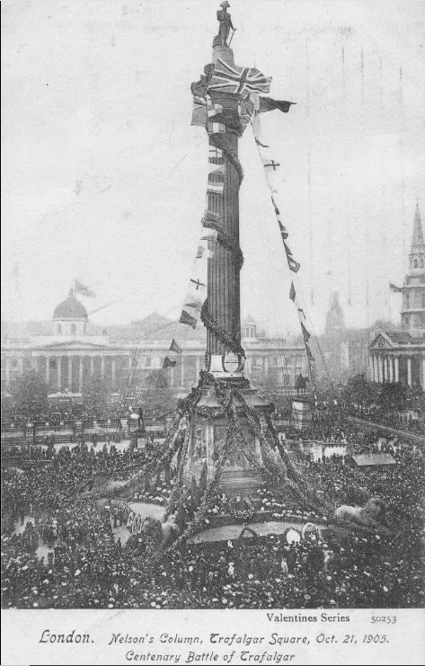 Vintage Photographs of Trafalgar Square From Between 1900s and 1940s Vintage Photographs of Trafalgar Square From Between 1900s and 1940s