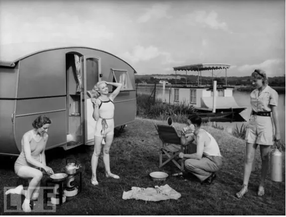 20 Vintage Photos That Show the Golden Age of Travel Trailers During the 1940s and 1950s