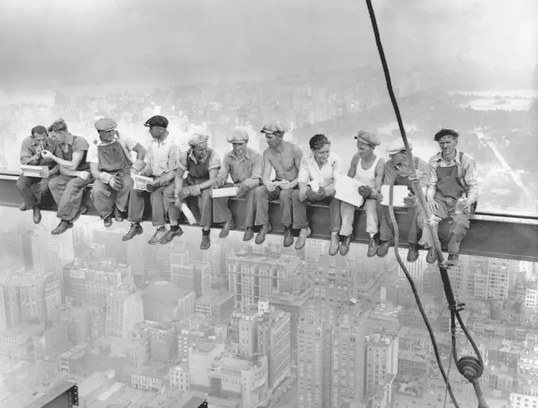 Lunch Atop A Skyscraper: Revealing the Backstory of an Iconic Photograph _ USStories