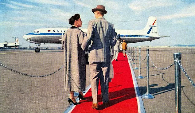 The Golden Age of Flying: A Look Back on Air Travel in the 1950s and '60s _ USStories