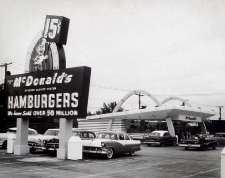 Old McDonald’s: Historical Photos, Vintage Advertisements and the Original Menus, 1950s-1980s _ Nostalgic US Treasures