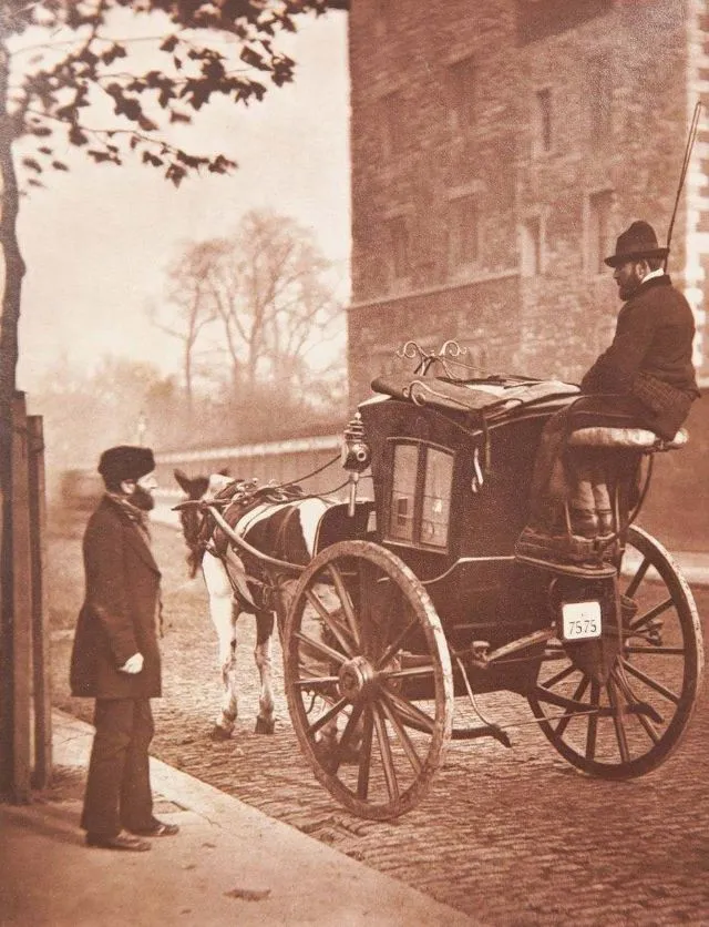 Old Photos of Londoners’ Street Life in 1877 _ Ye Olde England