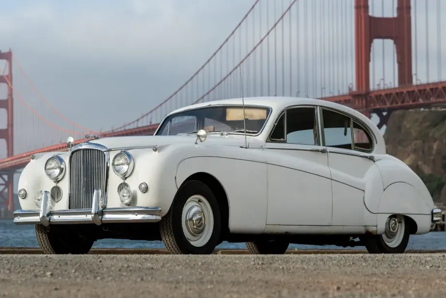 Three-Decades-Family-Owned 1959 Jaguar MK IX