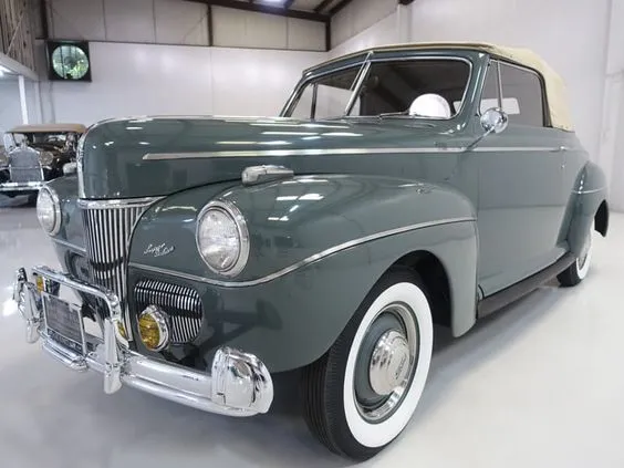 The 1941 Ford Super Deluxe Flathead: A timeless symbol of American automotive excellence. The 1941 Ford Super Deluxe Flathead: A timeless symbol of American automotive excellence.