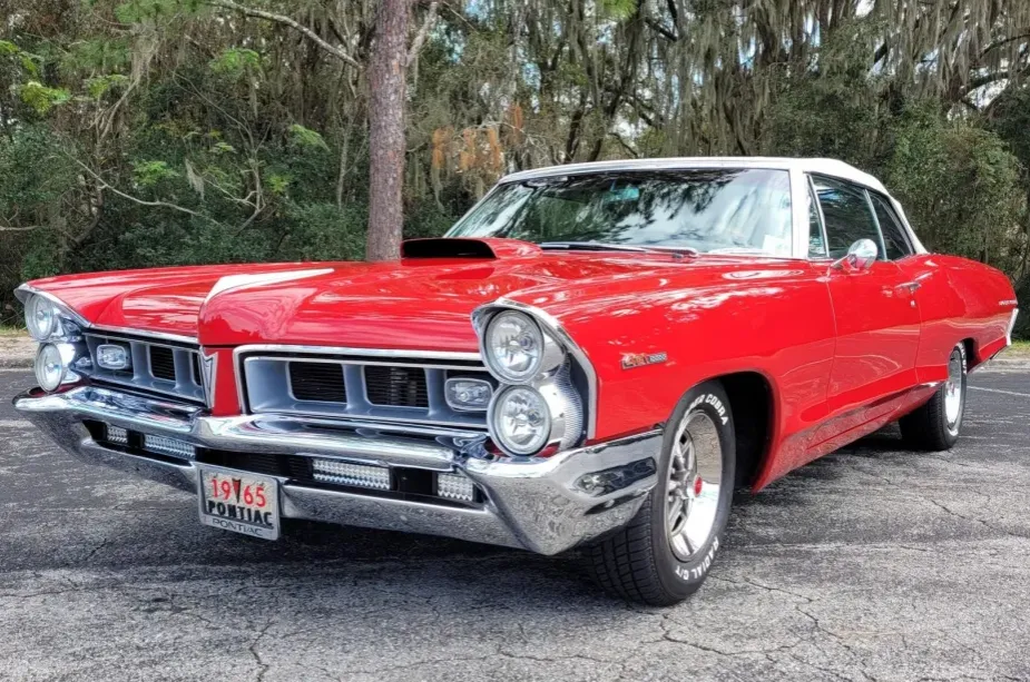 1965 Pontiac Bonneville
