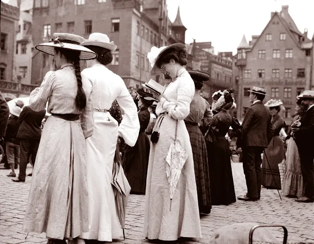 Wundervolle Vintage-Fotos des täglichen Lebens in Deutschland im 20. Jahrhundert