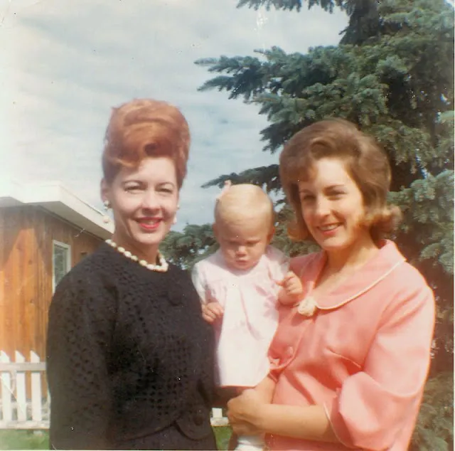 Beehive Hairdo- The Women’s Popular Hairstyle Throughout the 1960s