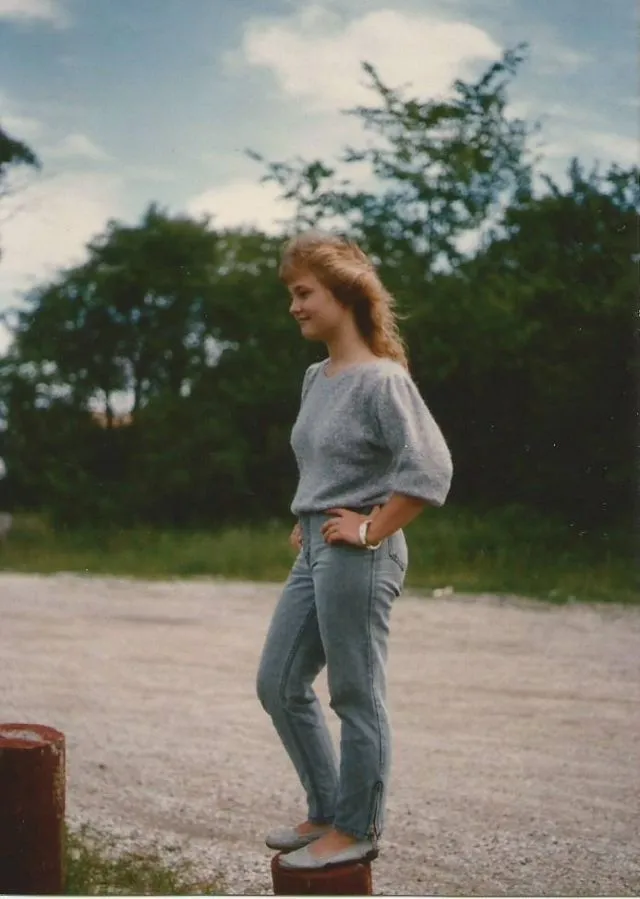 50 Cool Pics That Show the Fashion Trend of Young Women in the 1980s