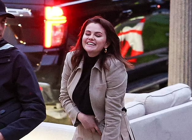 Selena Gomez stuns in pleated miniskirt and cropped jacket as she films season four of Only Murders in the Building with co-star Steve Martin