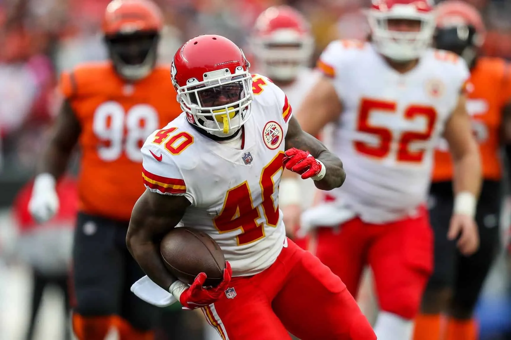 Former Chiefs Fan Favorite’s Cryptic Post Hints at Possible Return