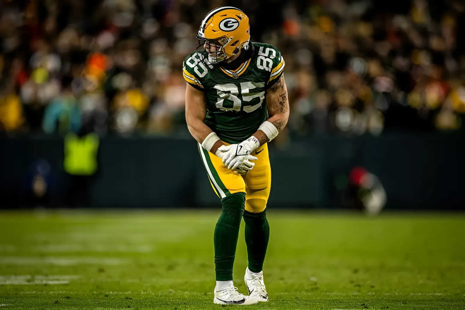 Budding Packers TE Suffers Multi-Month Injury, Seen Wearing Sling