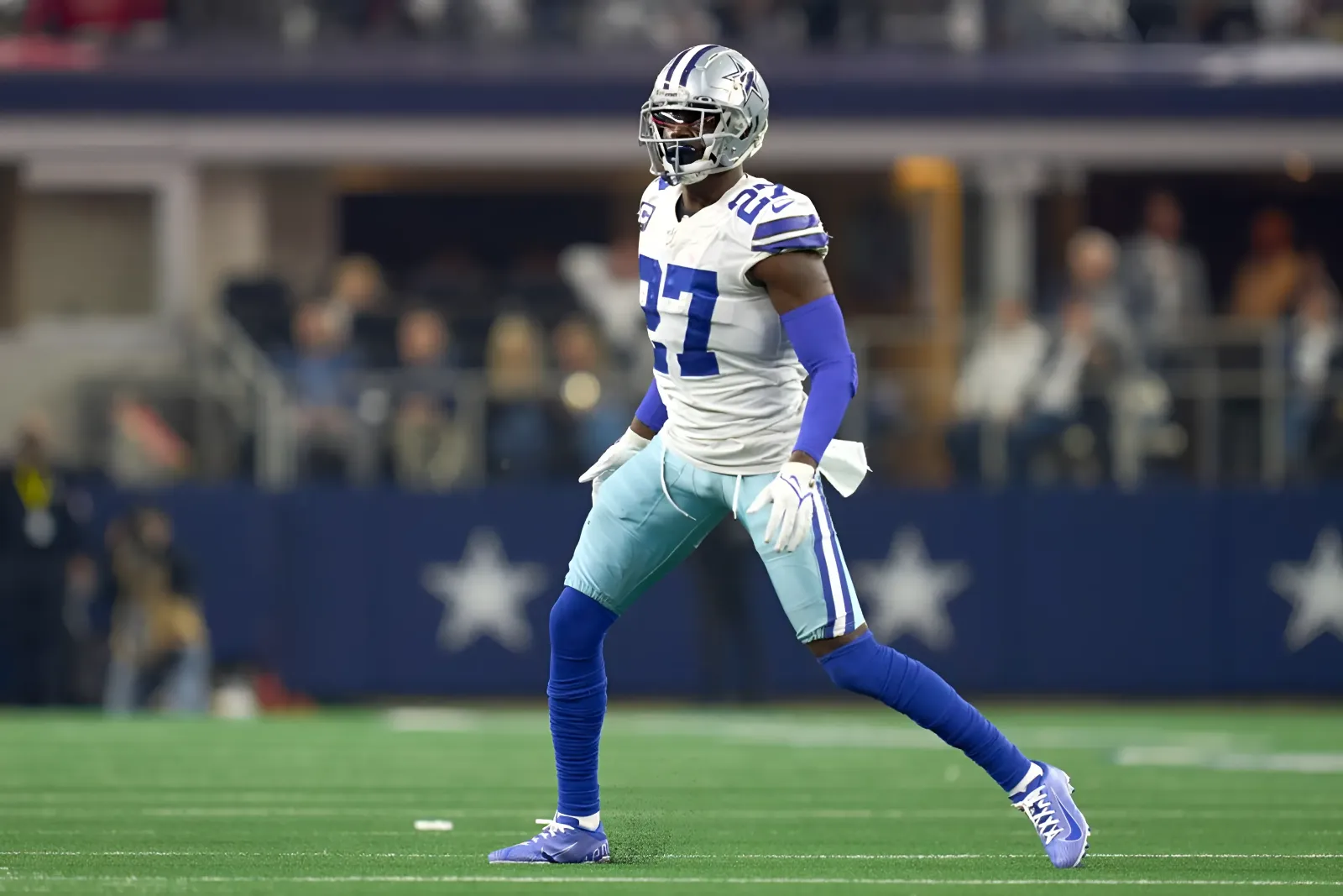 Cowboys Decision Firm on Bringing Back Starter With Ties to Mike Zimmer