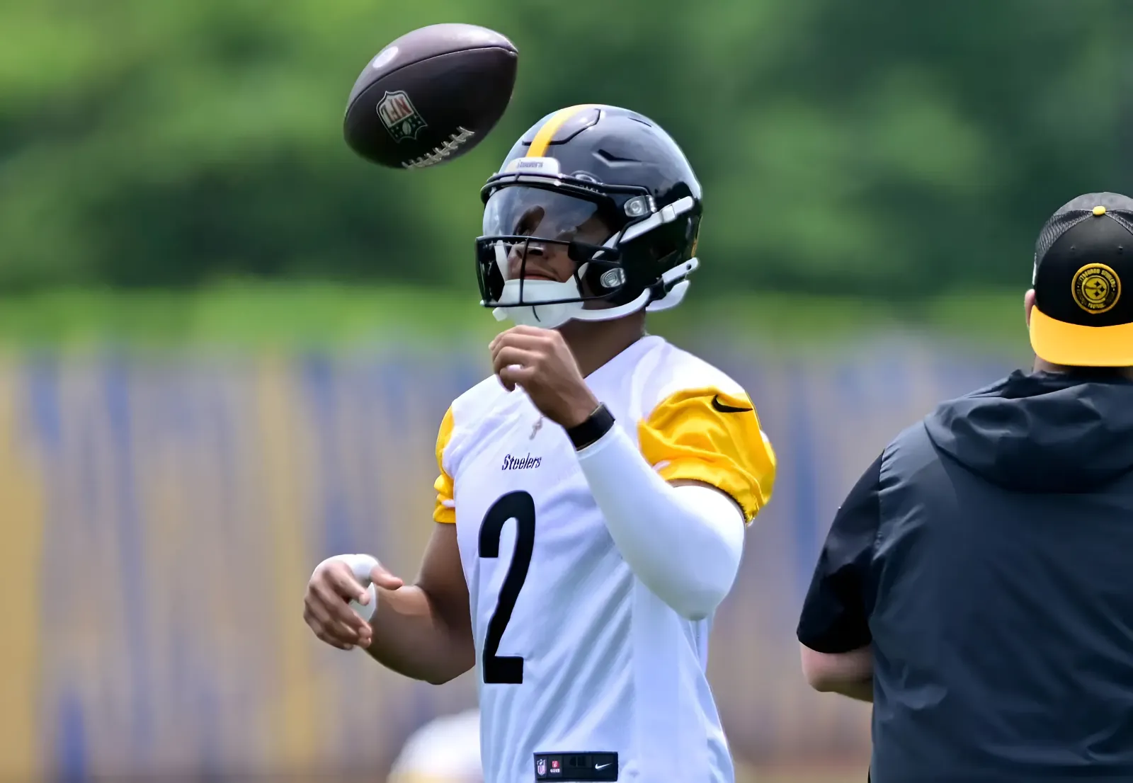 Steelers QB Justin Fields Opens up About Relationship with Russell Wilson