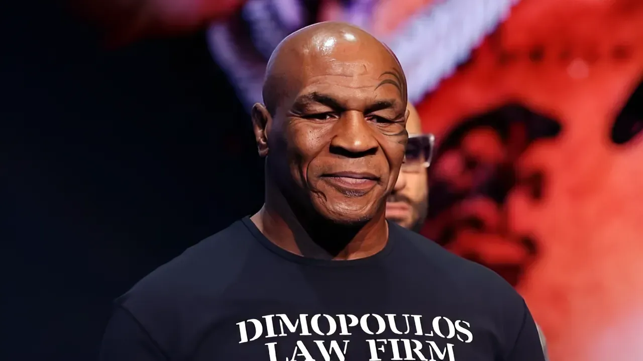 Mike Tyson Could Quit Against Jake Paul – ‘So Sad For Mike’