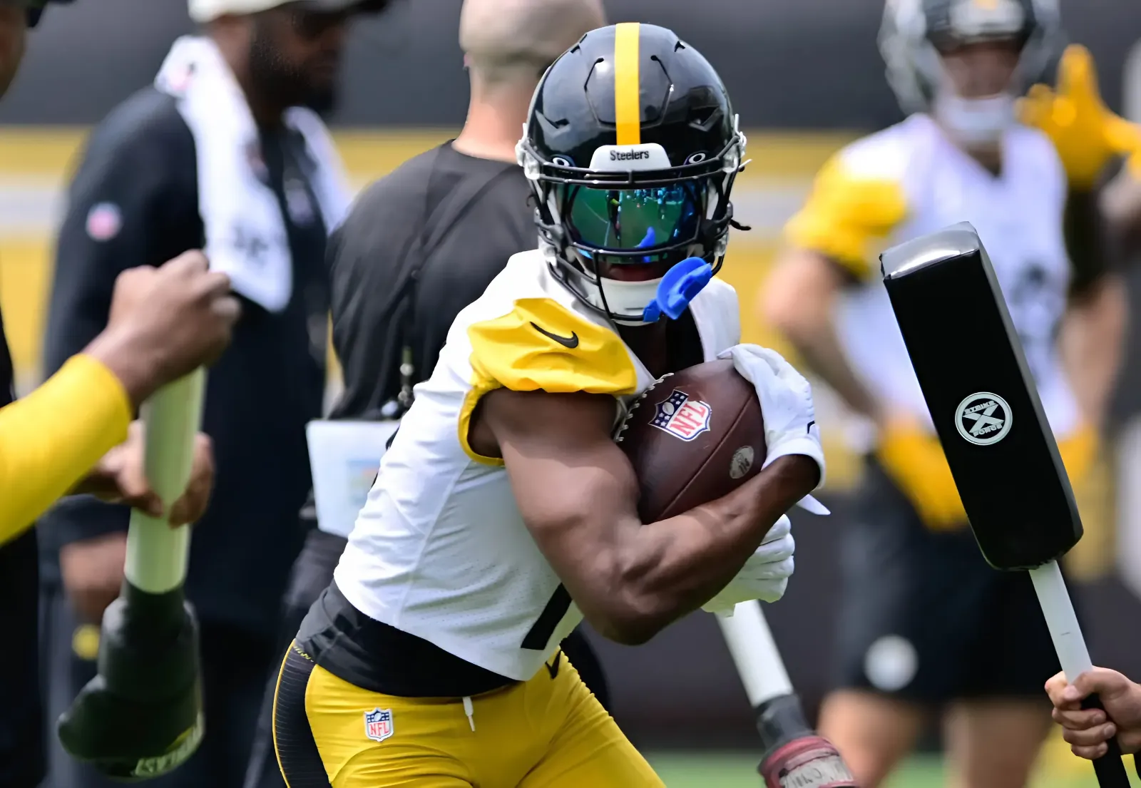 Steelers WR George Pickens Talks New-Look QB Room