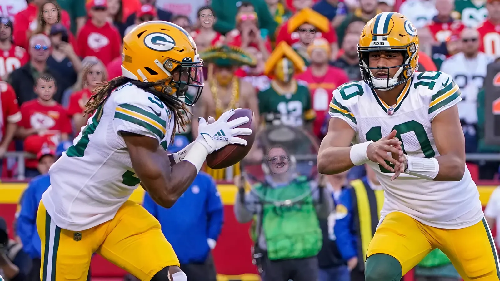 Jordan Love Breaks Silence on Packers Losing Aaron Jones