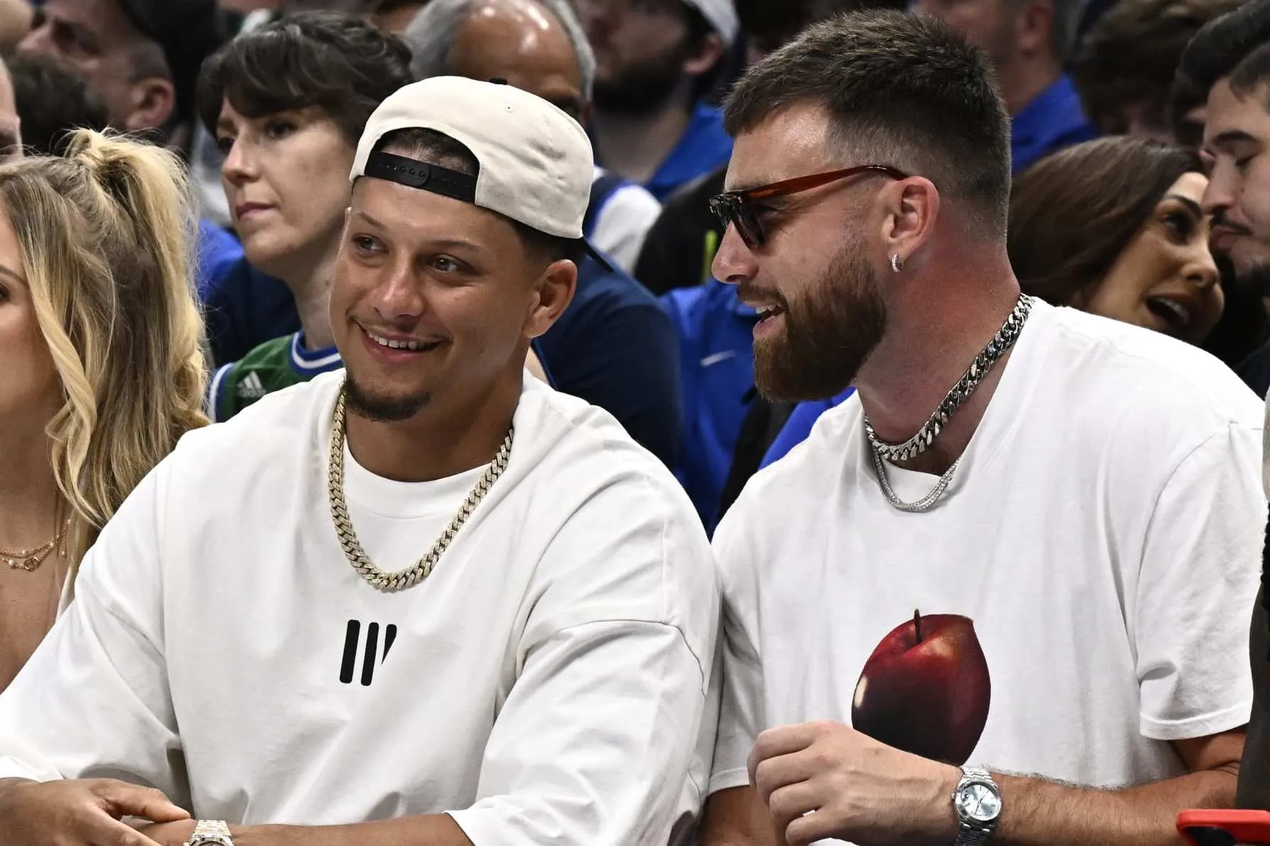 Chiefs' Travis Kelce Wanted to Be Cowboys Player Growing Up, Talks Boos at Mavs Game