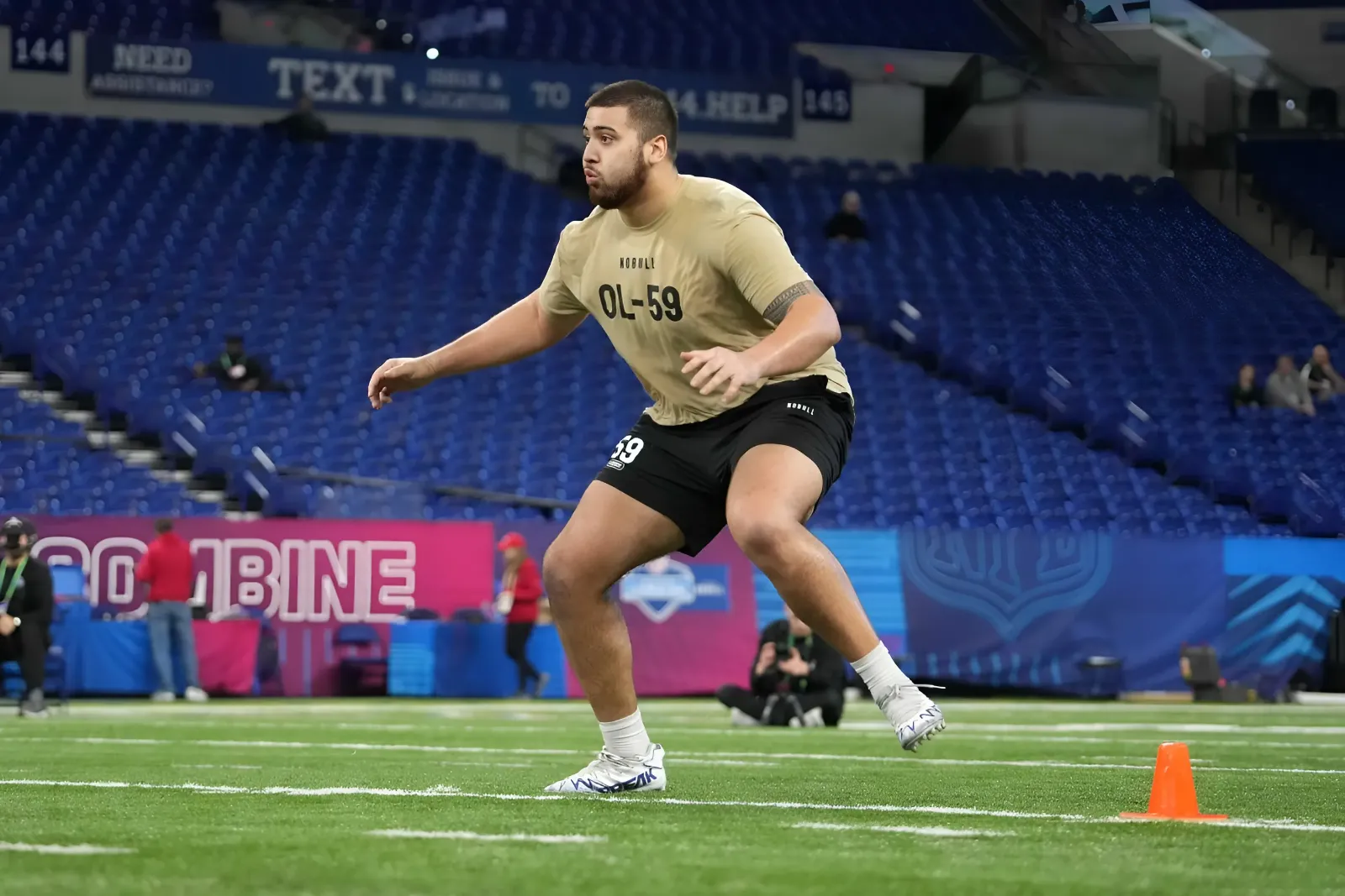 Dominick Puni Will Compete to Start at Right Guard for the 49ers