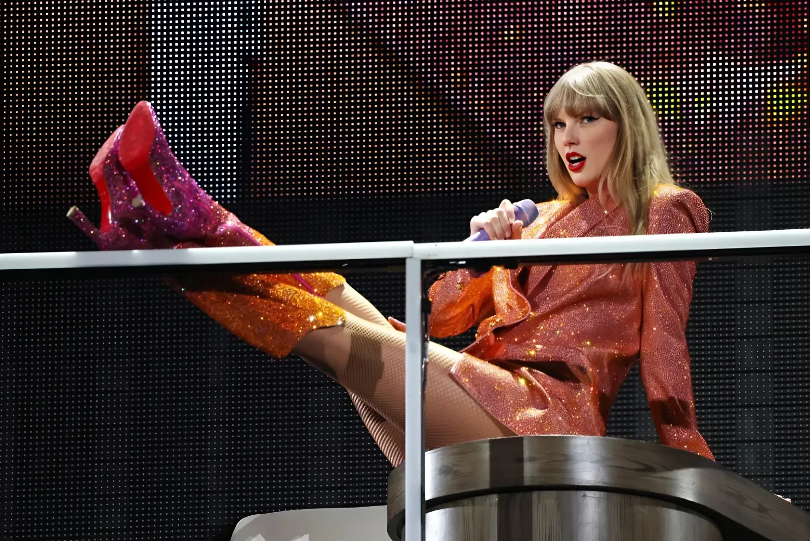 Taylor Swift Spends Unbelievable Sum on Food for Eras Tour Team